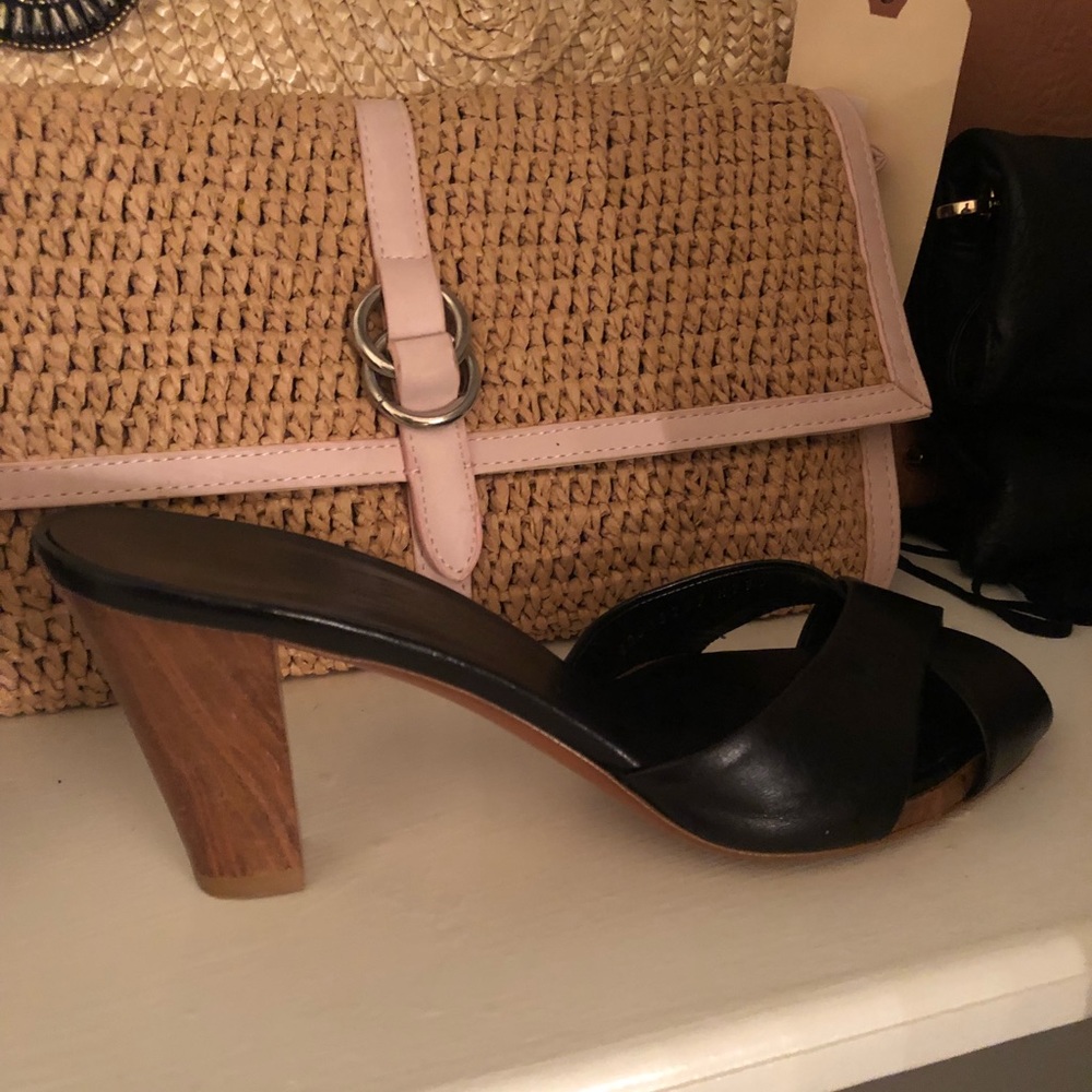 100% Ferragamo